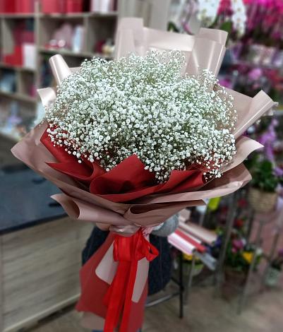 Букет цветов из: Гипсофила в Лужники
